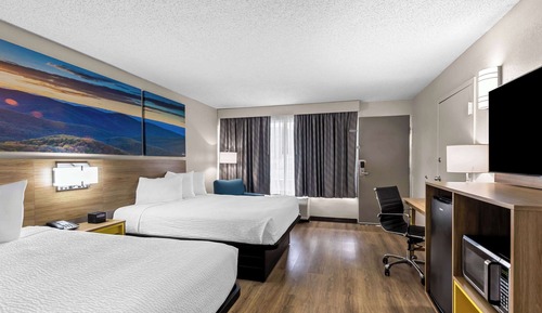 Room, 2 Queen Beds, Accessible, Non Smoking