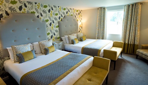 Standard Twin Room