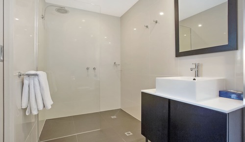 King Room with Spa