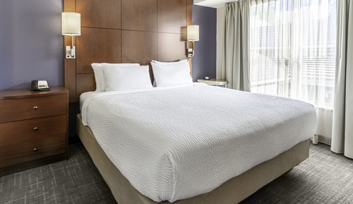 Suite, 1 Bedroom (Mobility/Hearing Accessible, Tub)