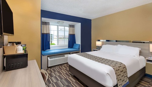Room, 1 Queen Bed, Non Smoking