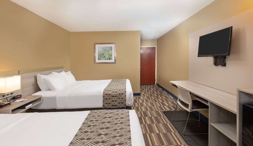 Room, 2 Queen Beds, Non Smoking