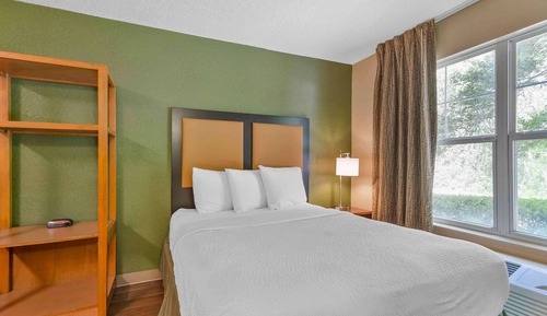 Studio, 1 Queen Bed, Non Smoking