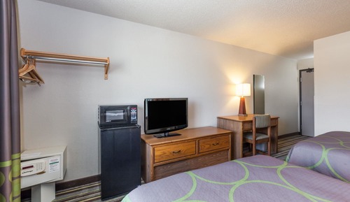 Standard Room, 1 King Bed