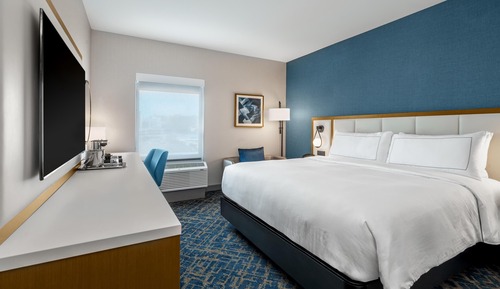 Standard Room, 1 King Bed
