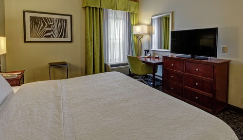 One King Bed, Non-Smoking, Accessible