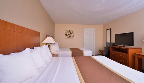 Standard Room, 2 Double Beds, Non Smoking