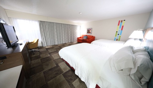 Room, Multiple Beds, Microwave