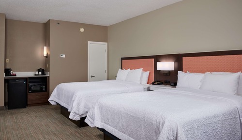 Two Queen Beds, Non-Smoking