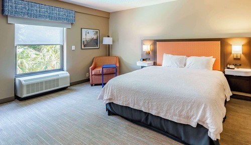 Room, 1 King Bed, Accessible, Non Smoking (Hearing)