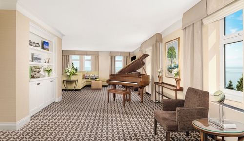 Presidential Suite, 1 King Bed, River View