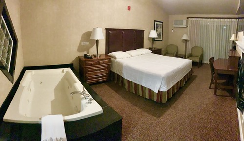Deluxe River View King Spa