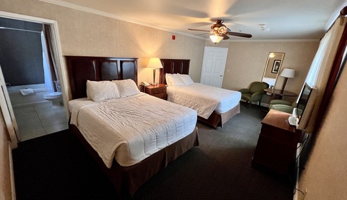 Deluxe River View 2 Bedroom Family Suite 