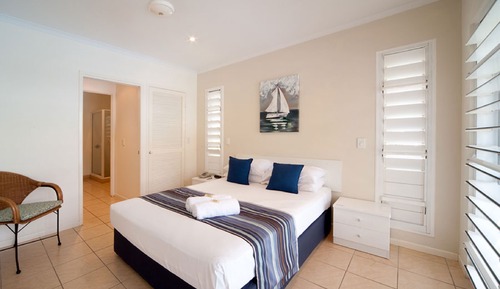 One Bedroom Apartment