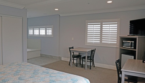 Standard Room, 1 King Bed, Jetted Tub, Harbor View
