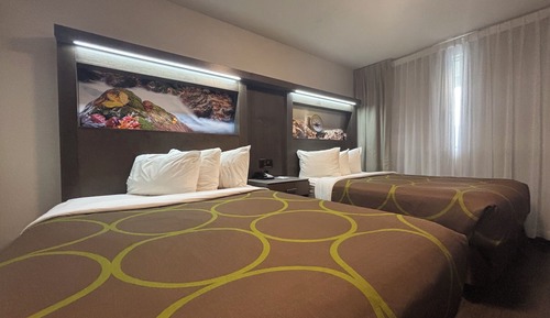 Efficiency, Room, 2 Queen Beds, Non Smoking, Kitchenette