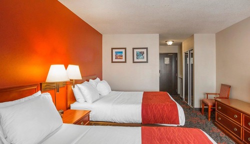 Standard Room, 2 Queen Beds, Non Smoking