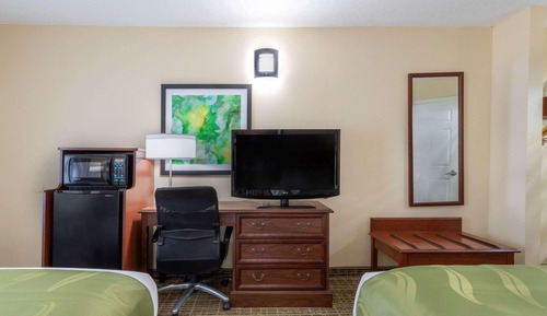 Standard Room, 2 Double Beds, Non Smoking