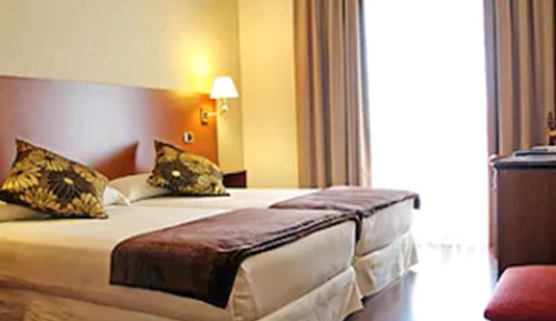 Double Room for 3 adults