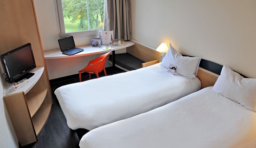 Standard Room, 2 Twin Beds