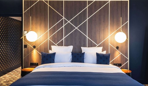 Junior Suite, 1 King Bed