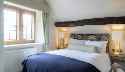 Superior Room, 1 King Bed, Non Smoking