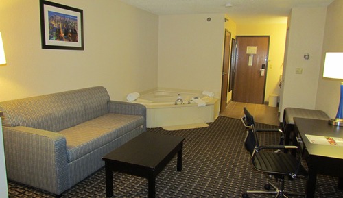 Suite, 1 King Bed, Non Smoking, Jetted Tub (Luxury)