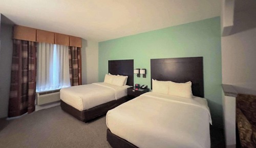 Suite, Multiple Beds, Accessible, Non Smoking