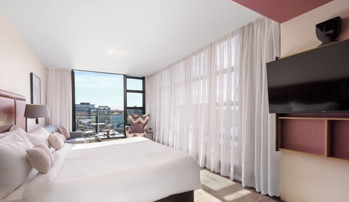 Junior Suite