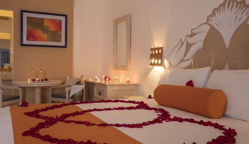 Standard Room, 1 King Bed, Marina View