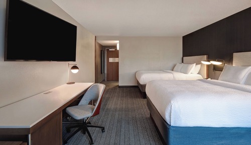 Room, Multiple Beds