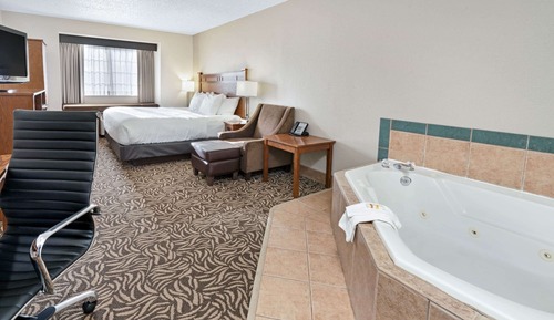Deluxe Room, 1 King Bed, Non Smoking