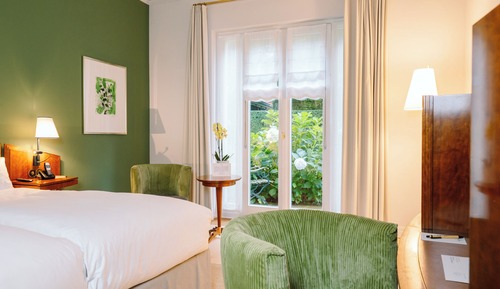 Deluxe Room, 1 Double Bed, Non Smoking, Garden View (Balcony)
