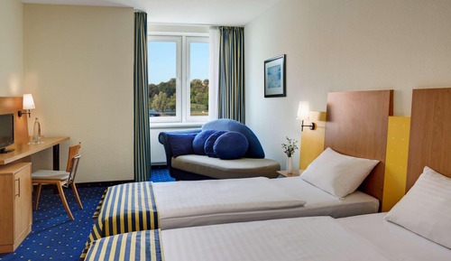 Business Room, 2 Twin Beds