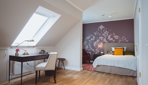 Deluxe Single Room