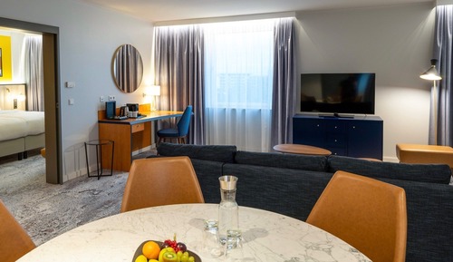 Suite, 1 Bedroom, City View
