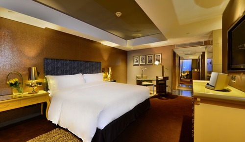 Luxury Room, 1 King Bed (High Floor)