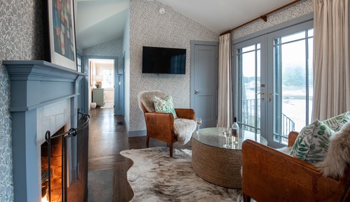 Cottage (The Loon)