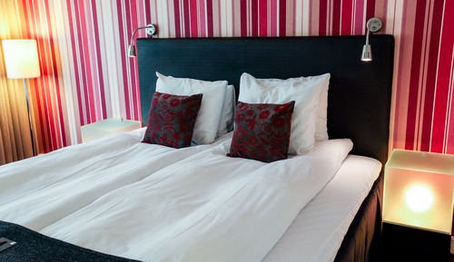 Economy Double Room, 1 Queen Bed