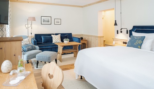 Superior Double Room, 1 Queen Bed, Mountain View