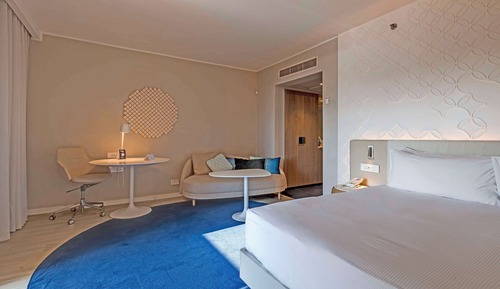 Suite, 1 King Bed, Non Smoking (Terrace Spa)