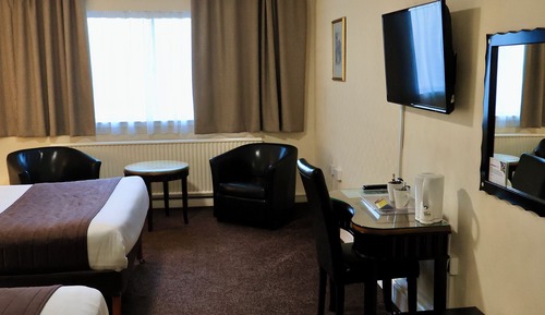 Standard Twin Room