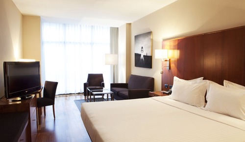 Superior Room, 1 King Bed, Non Smoking