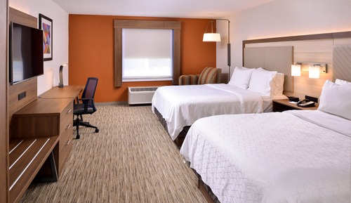 Standard Room, 2 Queen Beds, Mobility Accessible (Communications, Accessible Tub)