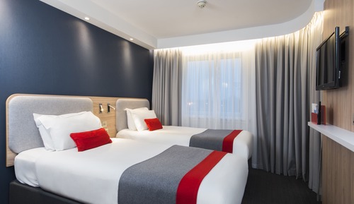 Standard Room, 2 Twin Beds (with Free Hot Breakfast)