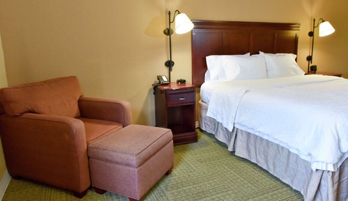 One king bed non smoking
