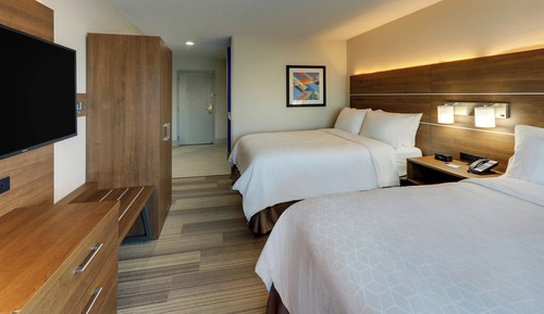 Standard Room, 2 Queen Beds, Accessible (Mobility, Accessible Tub)