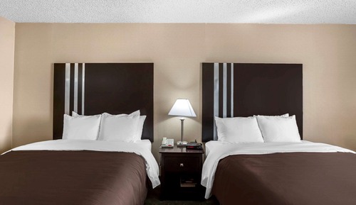 Standard Room, 2 Queen Beds, Non Smoking