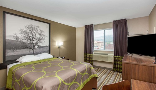 Standard Room, 1 Queen Bed, Non Smoking