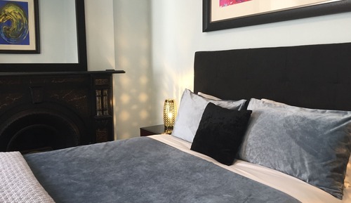 Standard Queen Room